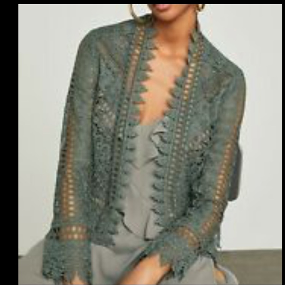 BCBG Shorts AND outer shell together - Picture 2 of 4